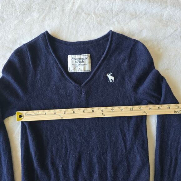 Abercrombie & Fitch Women’s Navy Blue Cashmere Sweater S Y2K Preppy Minimalist - Picture 4 of 5